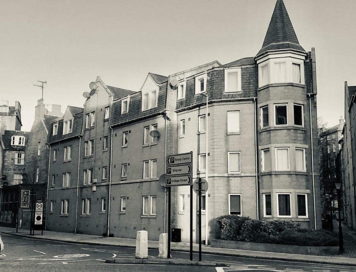 Central Spacious 2 Bedroom By Union Square Free Parking Aberdeen Exterior photo