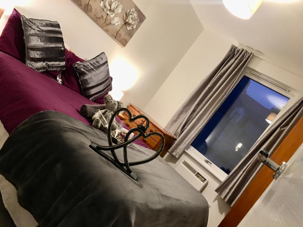 Central Spacious 2 Bedroom By Union Square Free Parking Aberdeen Exterior photo