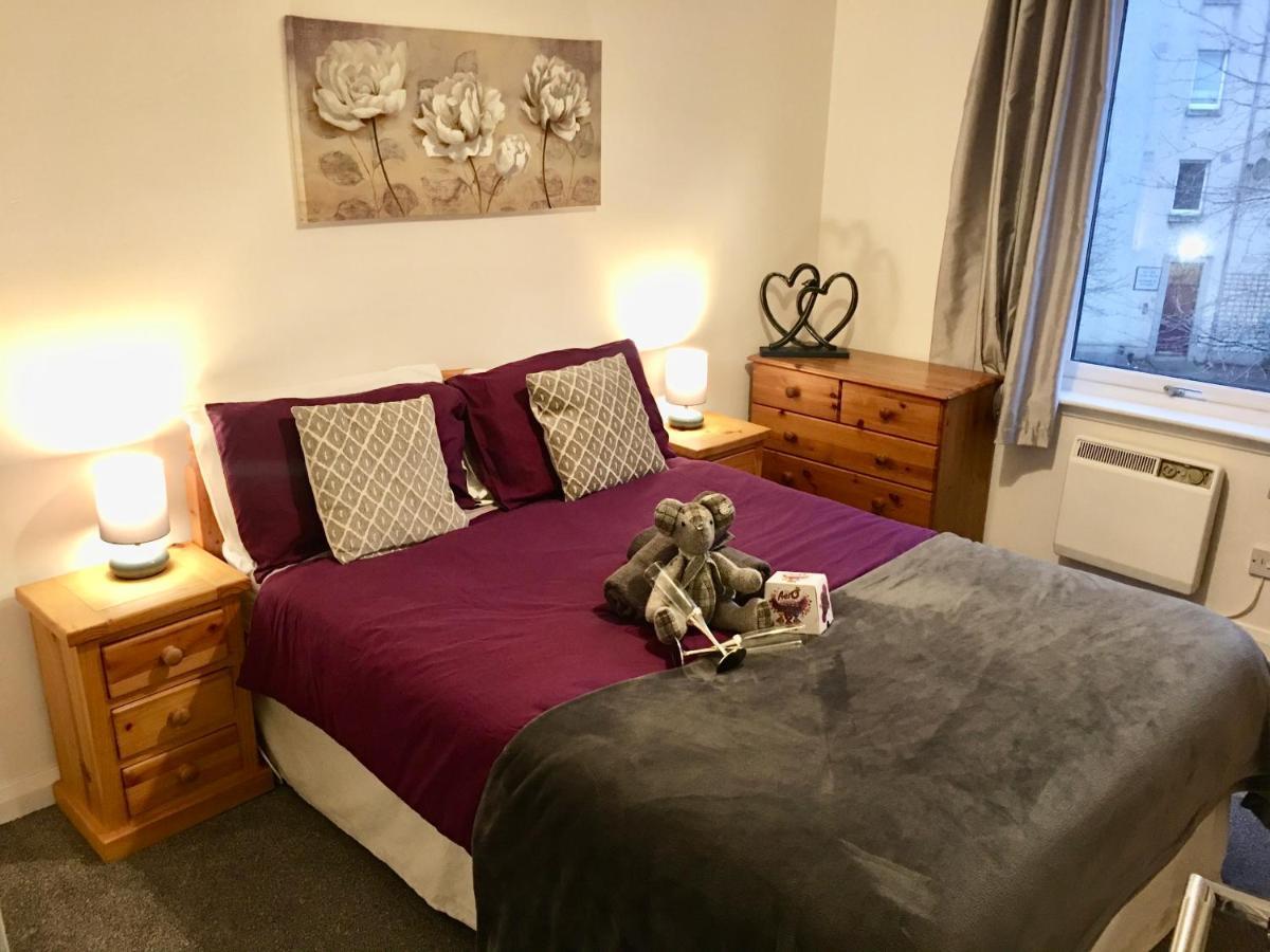 Central Spacious 2 Bedroom By Union Square Free Parking Aberdeen Exterior photo