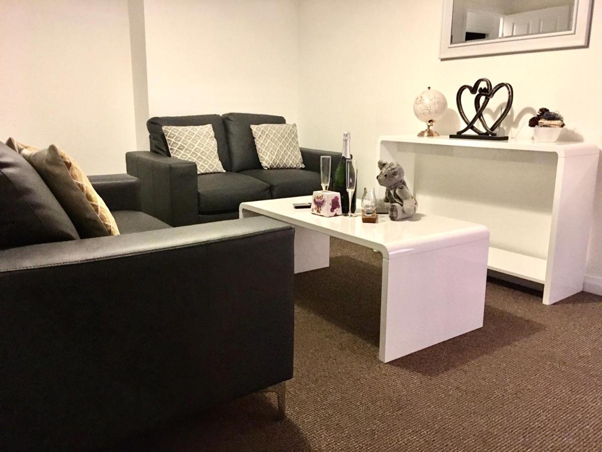 Central Spacious 2 Bedroom By Union Square Free Parking Aberdeen Exterior photo