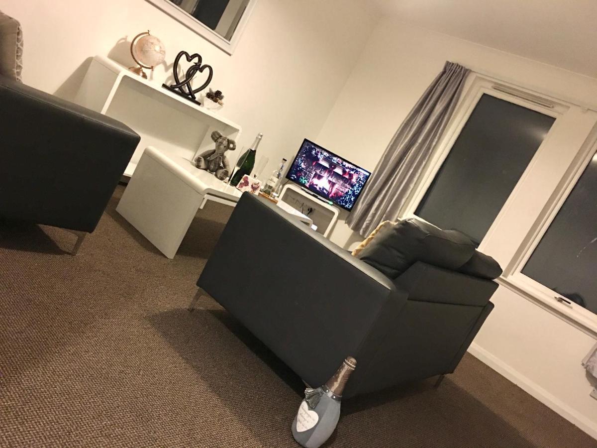 Central Spacious 2 Bedroom By Union Square Free Parking Aberdeen Exterior photo
